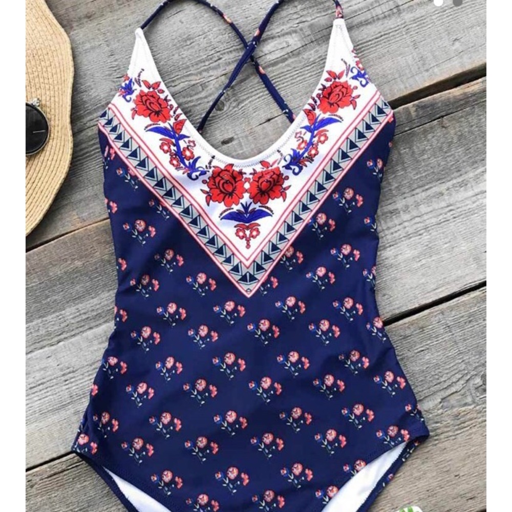Cupshe swimsuit